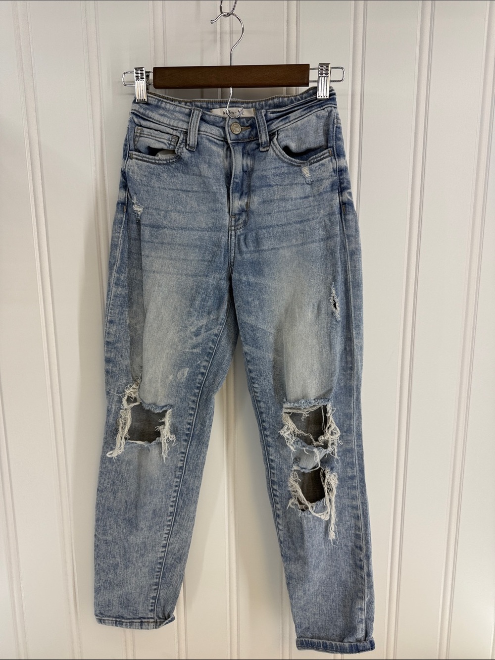 Willow Tree Light Blue Distressed Boyfriend Jeans
